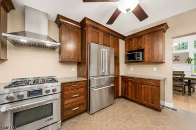22 Bromley Ct, New Providence, NJ 07974 - Photo 15