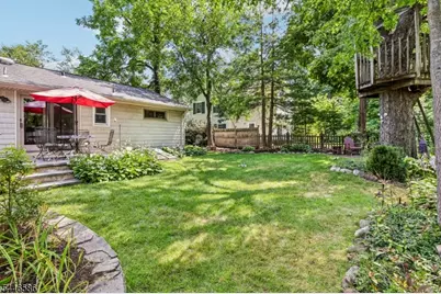 30 Ferndale Rd, Madison, NJ 07940 - Photo 33