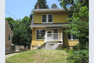 19 New St, High Bridge, NJ 08829 - Photo 1