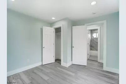 351 Railroad Ave, Hackensack, NJ 07601 - Photo 7
