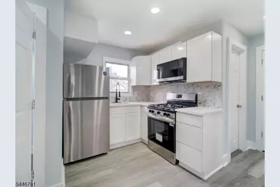 351 Railroad Ave, Hackensack, NJ 07601 - Photo 11