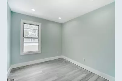 351 Railroad Ave, Hackensack, NJ 07601 - Photo 5