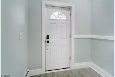351 Railroad Ave, Hackensack, NJ 07601 - Photo 23
