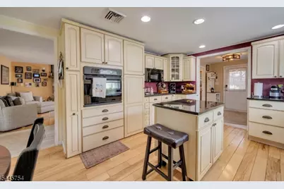 26 Mackenzie Rd, Hampton Boro, NJ 08827 - Photo 11