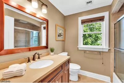 331 Stoughton Ave, Cranford Township, NJ 07016 - Photo 19