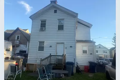 142 Clay St, Hackensack, NJ 07601 - Photo 1