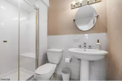 17 Westland Rd, Verona, NJ 07044 - Photo 17