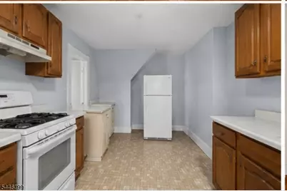 30 Lindsley Ave, West Orange Township, NJ 07052 - Photo 7
