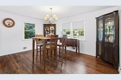 42 Sandy Hill Rd, Westfield, NJ 07090 - Photo 13