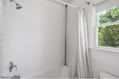 42 Sandy Hill Rd, Westfield, NJ 07090 - Photo 19