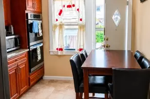 39 Hollywood Ave, Hillside, NJ 07205 - Photo 5