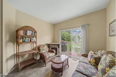 1404 Moonlight Ct, Washington Township, NJ 07840 - Photo 17