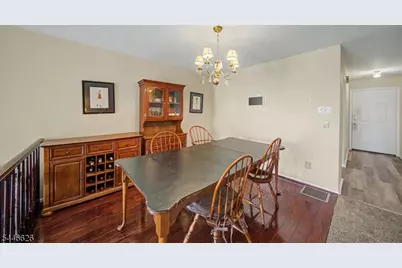 1404 Moonlight Ct, Washington Township, NJ 07840 - Photo 15