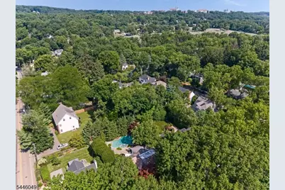4 Marquette Rd, Montclair, NJ 07043 - Photo 43