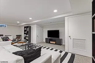 4 Marquette Rd, Montclair, NJ 07043 - Photo 29