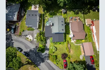 2 Algonquin Trl, Jefferson Township, NJ 07885 - Photo 35