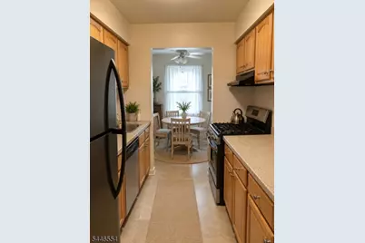 565 Grove St D- #3, Clifton, NJ 07013 - Photo 9