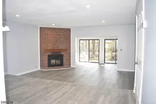 7 Kirby Ln, Franklin Township, NJ 08823 - Photo 5