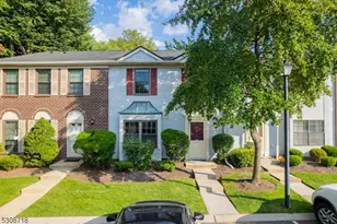 7 Kirby Ln, Franklin Township, NJ 08823 - Photo 9