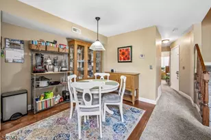92 Ashley Ct, Bedminster Township, NJ 07921 - Photo 11