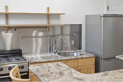 539 So Beverwyck Rd, Parsippany, NJ 07054 - Photo 37