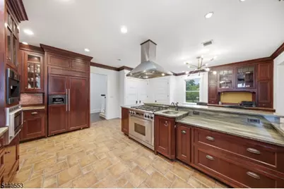 539 So Beverwyck Rd, Parsippany, NJ 07054 - Photo 17
