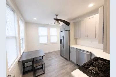 528 Harrison Ave #B, Harrison, NJ 07029 - Photo 5
