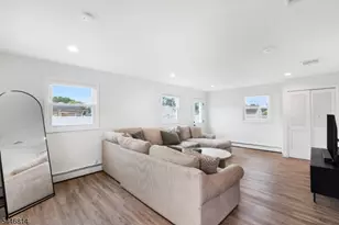 20 Harry Rd, Bridgewater, NJ 08807 - Photo 9
