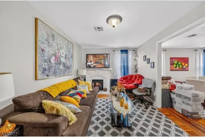 114 Peck Ave, Newark, NJ 07107 - Photo 9