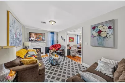 114 Peck Ave, Newark, NJ 07107 - Photo 13