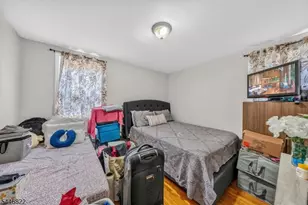 114 Peck Ave, Newark, NJ 07107 - Photo 23