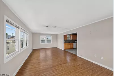 114 Peck Ave, Newark, NJ 07107 - Photo 15