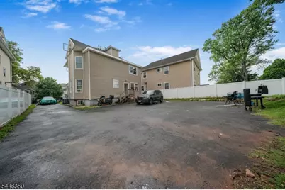 421-423 Magie Ave, Elizabeth, NJ 07208 - Photo 3