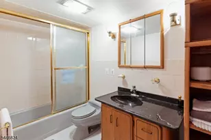 21 Maple Pkwy, Sparta Township, NJ 07871 - Photo 17