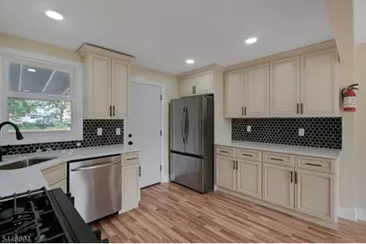 141 Lenox Ave, Irvington, NJ 07111 - Photo 7