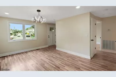 141 Lenox Ave, Irvington, NJ 07111 - Photo 9