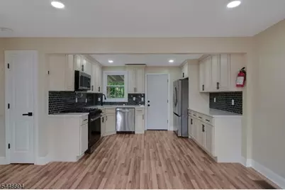 141 Lenox Ave, Irvington, NJ 07111 - Photo 29