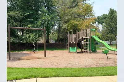 8 Henry Ct, Plainsboro Township, NJ 08536 - Photo 29