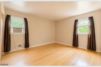 1224 Union St, Linden, NJ 07036 - Photo 9