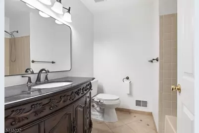 55 Heritage Ct, Montville Township, NJ 07082 - Photo 19