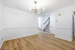 55 Heritage Ct, Montville Township, NJ 07082 - Photo 5