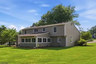 15 Deerhead Dr, Bridgewater, NJ 08807 - Photo 27