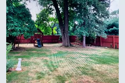 1 Tudor Ter, Livingston, NJ 07039 - Photo 23