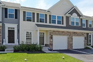 11 Shadetree Ln, Mount Arlington, NJ 07856 - Photo 1