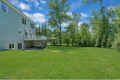 16 Exeter Rd, Millburn, NJ 07078 - Photo 47
