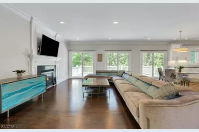 16 Exeter Rd, Millburn, NJ 07078 - Photo 11