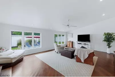 29 Daniel St, Rockaway Township, NJ 07801 - Photo 7