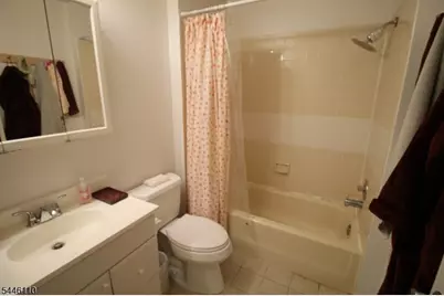 25 Kensington, Bedminster Township, NJ 07921 - Photo 7