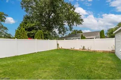521 Dalay Pl, Bound Brook, NJ 08805 - Photo 29