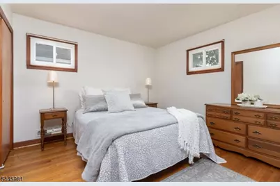521 Dalay Pl, Bound Brook, NJ 08805 - Photo 15